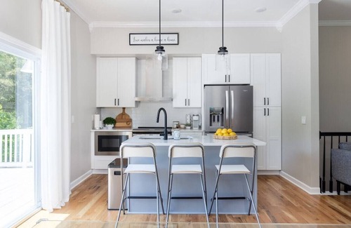 Woodberry Park Casa | 4BR Home 10min to BNA Fast Wi-Fi & Yard