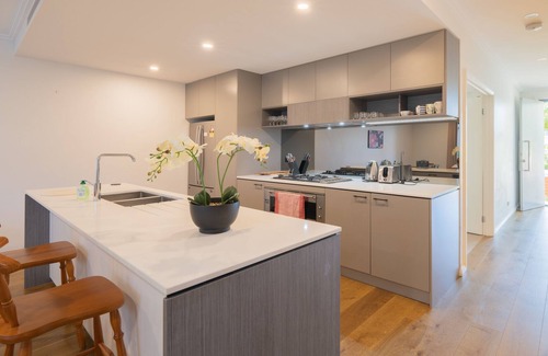 Rouse Hill Casa | Spacious 4BR Quiet surroundings Rousehill
