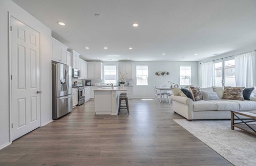 Lancaster Casa | Spacious 4BR Retreat w Secluded Backyard in Quiet Lancaster Neighborhood #41757