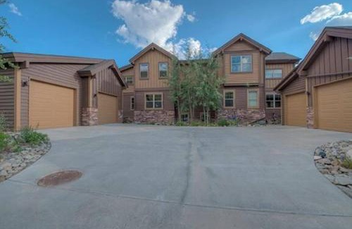 Vista Point Casa | Spacious 4BR with Hot Tub Near BreckConnect Gondola