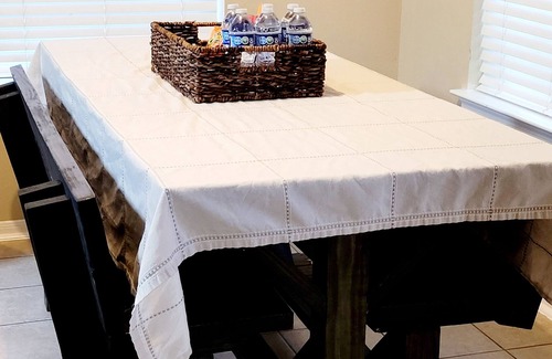 Alvin Casa | Spacious 5/3 home in quiet neighborhood