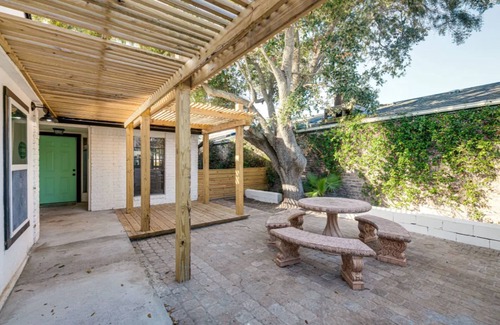 Corpus Christi Casa | Spacious 5-bedroom house with a Bayfront view in Corpus Christi