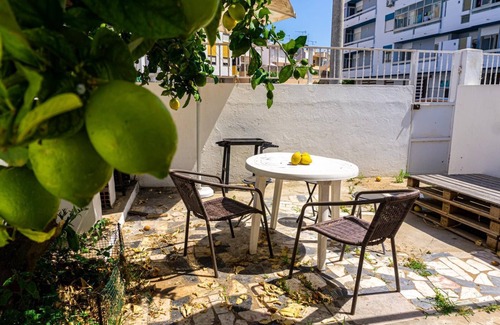 Se Apartamento | Spacious 5-bedroom apartment to 10 people in fabulous Faro with AC, WiFi