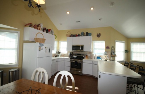 Admiral Estates Casa | Spacious 5 Bedroom Cape May Home