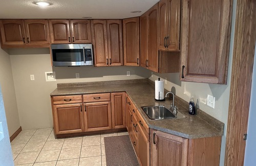 Rapid City Casa | Spacious 5 bedroom home, quick access to Rapid City and Black Hills area.
