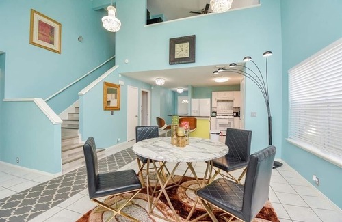 Clodine Casa | Spacious 5-bedroom house in charming Sugar Land