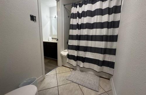 Bridge City Casa | Spacious 5 bedroom home in Bridge City