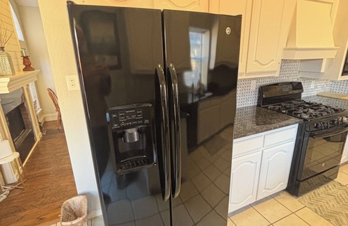 McKinney Casa | Spacious 5-bedroom house with AC, WiFi in charming McKinney