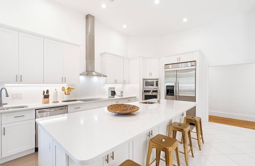 Sanibel Casa | Spacious 5-bedroom house, walking distance to private beach in charming Sanibel