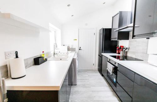 Sunderland Apartamento | Spacious 5 Bedroom House - Perfect for Contractors