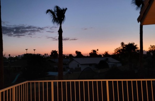 Golden Hills Casa | Spacious 5-bedroom house in Charming Mesa with Sparkling Pool