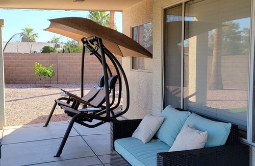 Golden Hills Casa | Spacious 5-bedroom house in Charming Mesa with Sparkling Pool
