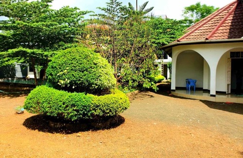 Arusha Casa | Spacious 5-bedroom House with free WiFi in Njiro, Arusha