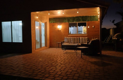 Peoria Casa | Spacious 5-bedroom house with pool and jacuzzi, in welcoming Peoria