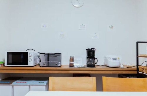 Ajiro Casa | Spacious 5-bedroom house with AC, WiFi in serene Atami City