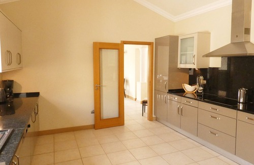Porto de Mos Casa | SPACIOUS 5 BEDROOM SEA VIEW VILLA GIRASSOL