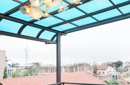 Teshie Casa | Spacious 5-bedroom townhome with AC, SPA and massage, in marvelous Accra