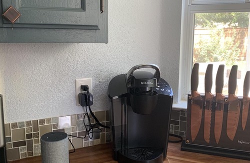 Heritage Casa | Spacious 5-bedroom house in San Antonio Comfort with AC, WiFi, SeaWorld Area