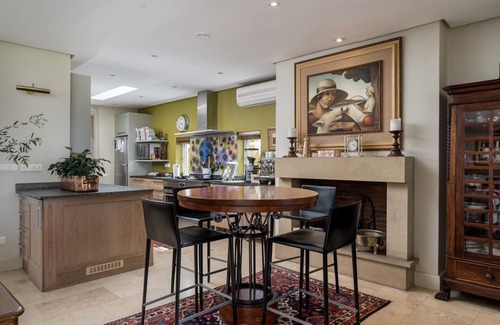 Stellenbosch Casa | Spacious 5-bedroom house on world class security golf estate in Stellenbosch