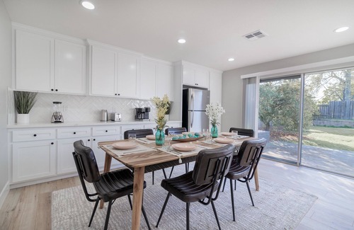 Sacramento Casa | Spacious 5 bedrooms 3 bath