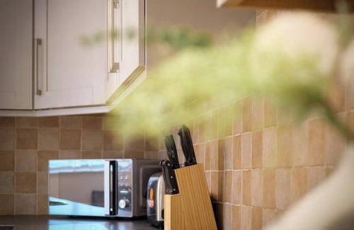 Sunderland Casa | Spacious 5B Sunderland Home for Groups and Families