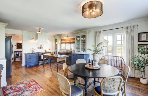Gordonville Casa | Spacious 5bdrm house with AC and WiFi in charming Intercourse PA/Family Friendly