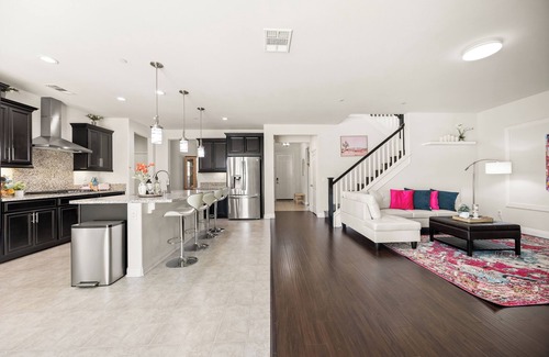 Mira Loma Casa | Spacious 5Be/4Ba house near ONT Airport