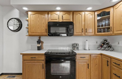 Spokane Casa | Spacious 5bedroom house with beautiful views of Spokane River & centennial trail