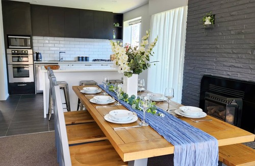 Hoon Hay Casa | Spacious 5BR 2BA 2LR plus sleepout Family Home