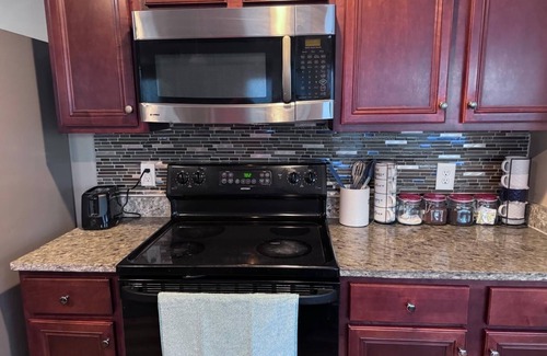 Warner Robins Casa | Spacious 5BR 3.5 Bth Home Near Buc-ee’s, WR AFB, Watson Blvd & I-75