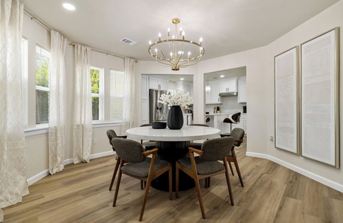 Lake Highlands Casa | Elegant 5BR Pool Villa in Lake Highlands Pets OK