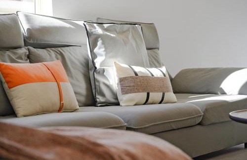 Kingsgrove Casa | Spacious 5BR Family Haven in Kingsgrove for 12ppl