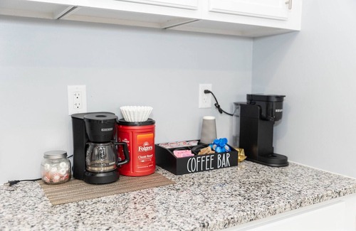 Mapleton/Fall Creek Casa | Spacious 5BR home with AC, 1G wifi, and walking distance to the fairgrounds