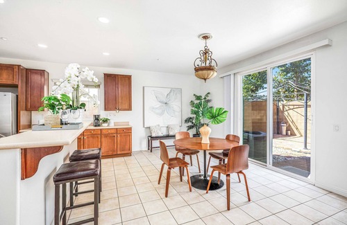 Southridge Village Casa | Spacious 5BR Home with Stunning Views in Fontana, Garage & Washer/Dryer #41210
