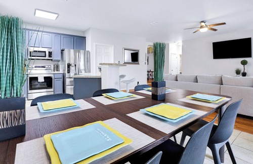 San Antonio Casa | Spacious 5BR Retreat with Pool & Outdoor Games