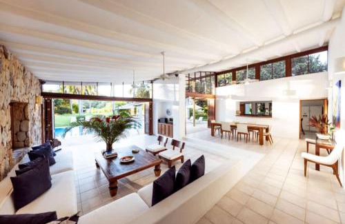 Anapoima Apartamento | Spacious 5BR Villa at Mesa de Yeguas