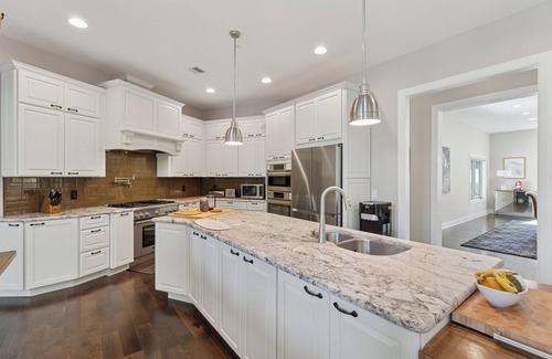 Newtown Square Casa | Spacious 6-bedroom in lovely Newtown Sq 2 miles from Aronimink Golf Club