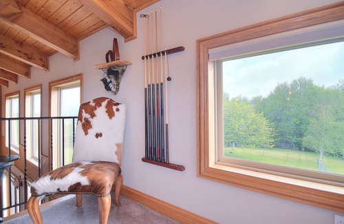 Sugar Mountain Casa | Spacious 6-bedroom house Sugar MTN Mansion 1mi to slope Hot Tub GrandfatherViews