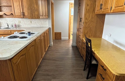 Bismarck Casa | Spacious 6-bedroom house in Bismarck with WiFi, AC