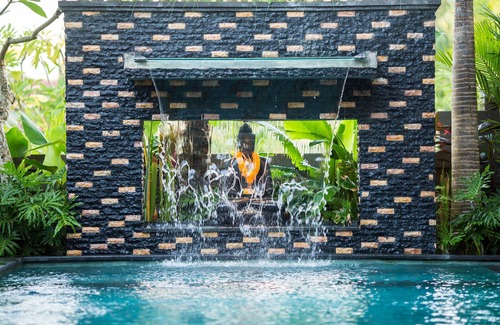 Taman Griya Villa | La suite de la piscina de Amarta