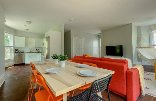Detroit Apartamento | Spacious 6BD side-by-side Apartment Bundle