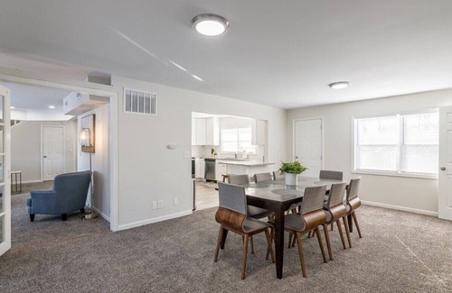 Lake Waukomis Casa | Spacious 6BR Haven: Family-Friendly