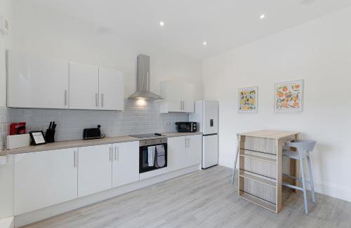South Shields Casa | Spacious! 6BR in Beach Road