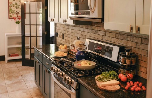 North Park Casa | Spacious 6BR near Balboa Park with hot tub, game room & room for 15 - perfect for families or groups