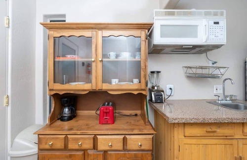 Mesa Casa | Spacious 8 Bedroom | Hot Tub & Grill | Close to Do