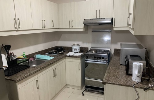 Pasay Condominio | Spacious 80 sq meter Family staycation 3 Bedroom 6 beds with Free Parking