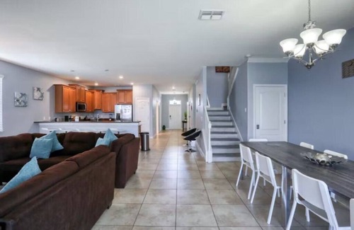 Davenport Casa | Spacious 9 Bed Pool Home with Game Room-1461BTR