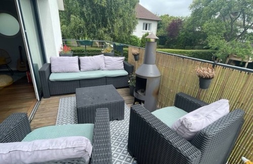 Bretteville-sur-Odon Casa | SPACIOUS AND LUMINOUS HOUSE with garden near CAEN