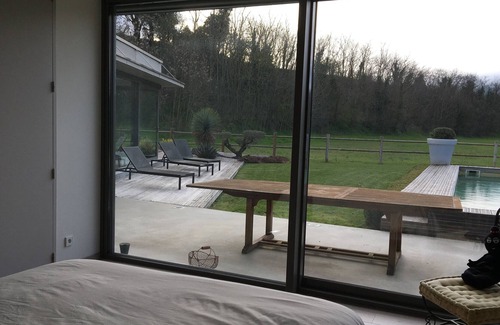 Chatuzange-le-Goubet Casa | Amplia casa arqueada en 3 hectáreas
