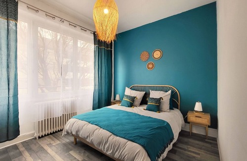 Epinal Apartamento | Spacious accommodation - Facing the train station and city center